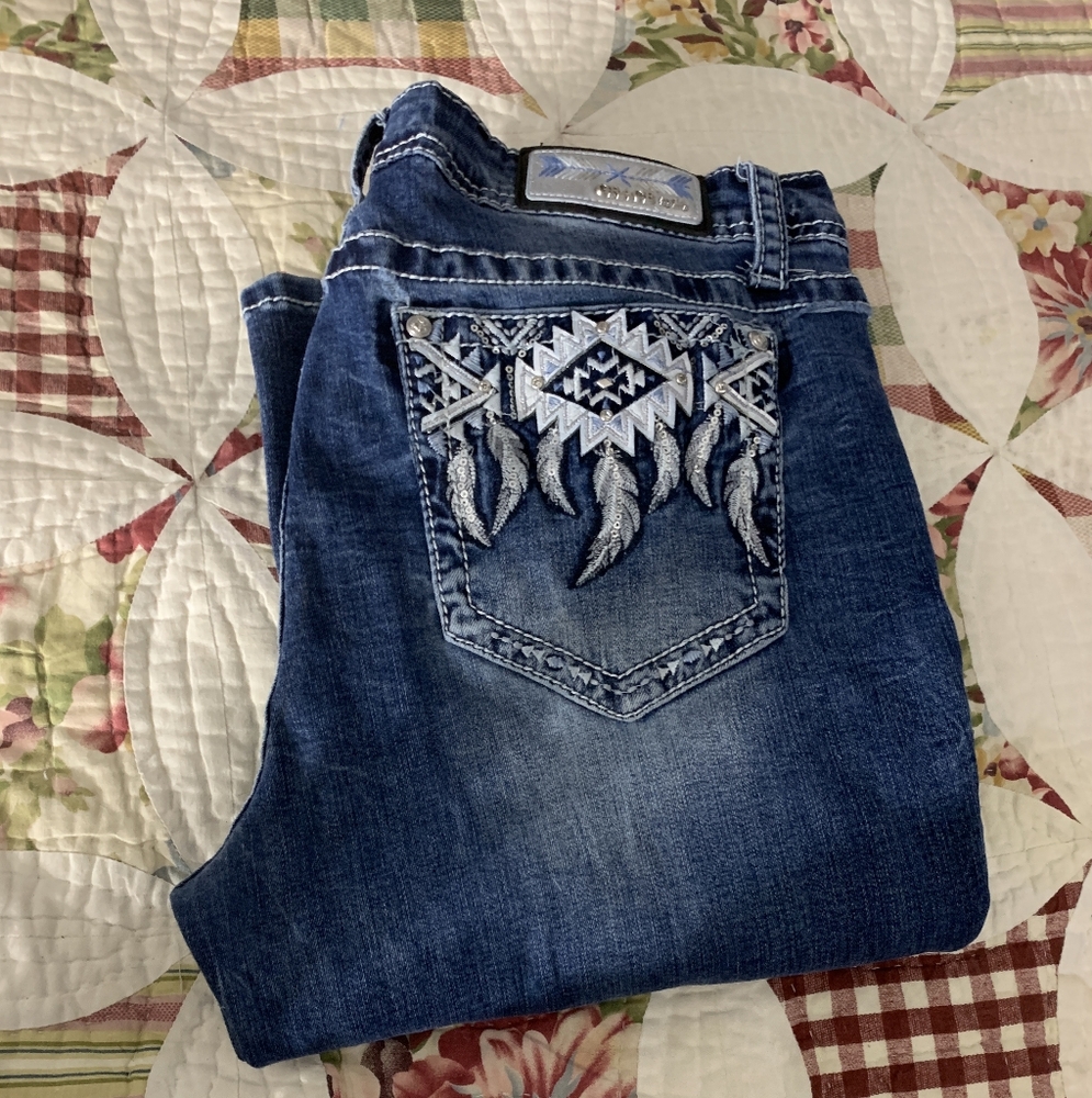 Grace Embroidered Blue Denim Jeans